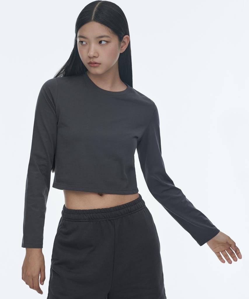 MUSINSA STANDARD WOMAN [Cooltandard] Women'S Crew Neck Crop Long Sleeve T-Shirt [Dark Gray]