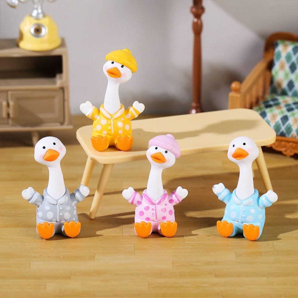 2PCS Miniature Model desktop decoration Cartoon Style desktop trinket  Home Decoration