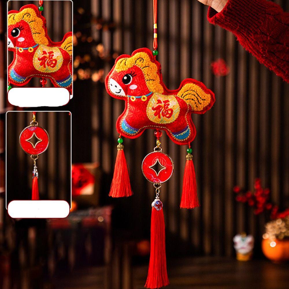 Kinesisk Stil Nyårsdekoration Traditionell Lycka Vårfest Dörrdekoration Tyg Röd Häst År Hängande Prydnader