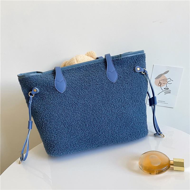 Dámská taška přes rameno Bear Velkokapacitní semišová kreslená taška Plyšová taška