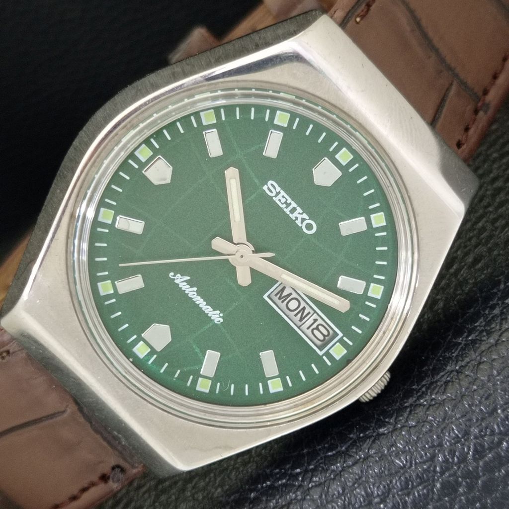 

VINTAGE SEIKO AUTOMATIC 6309A JAPAN MENS GREEN COLOR DIAL WATCH a701646-5 R206c-a701646