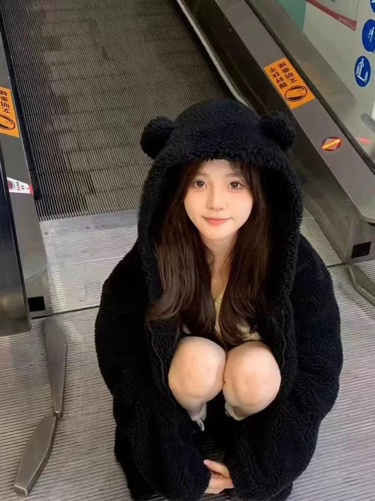 Slightly Plump Plus Size Lambswool Teddy Bear Coat with Black Bear Ears - Thick Fluffy Hooded Overcoat for Autumn and Winter