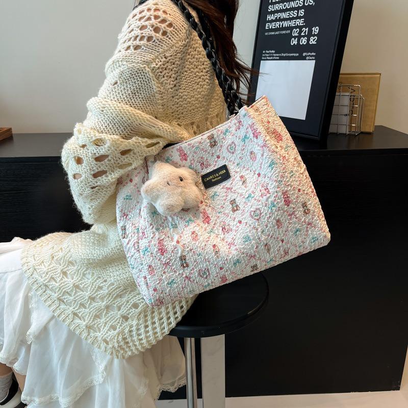 New fashion trend armpit bag women's large-capacity commuting shoulder tote hand bag