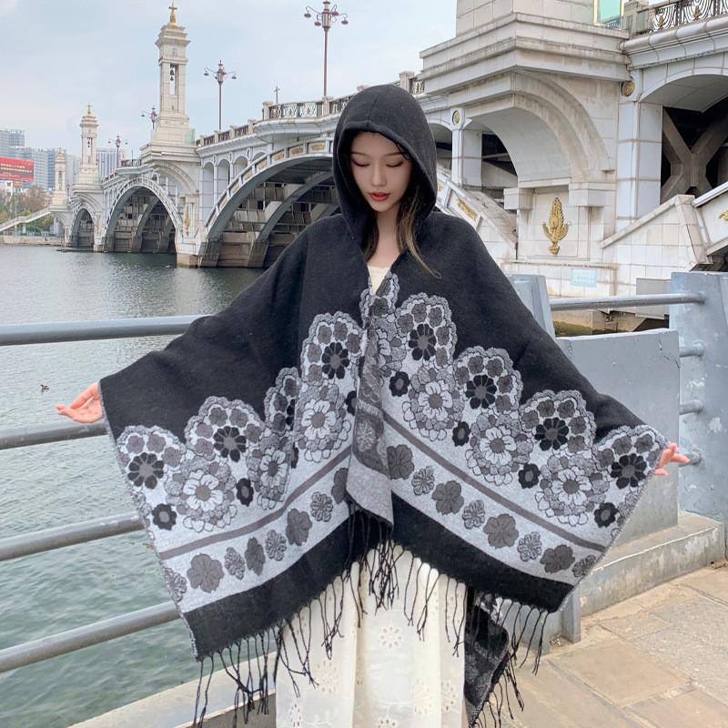 Yunnan Dali Ethnic Style Women's Warm Hooded Scarf Cloak