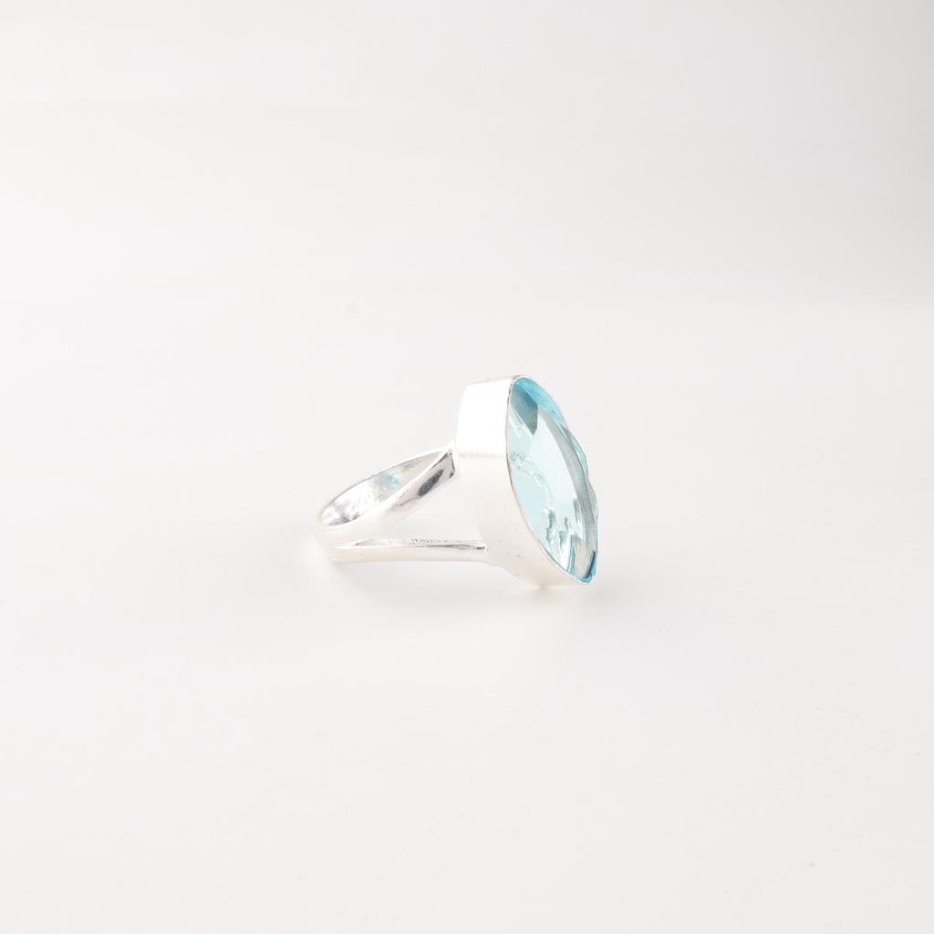 Sky Blue Topaz Gemstone 925 Stamped Silver Jewelry Handmade Women Designer Ring RR-23-3