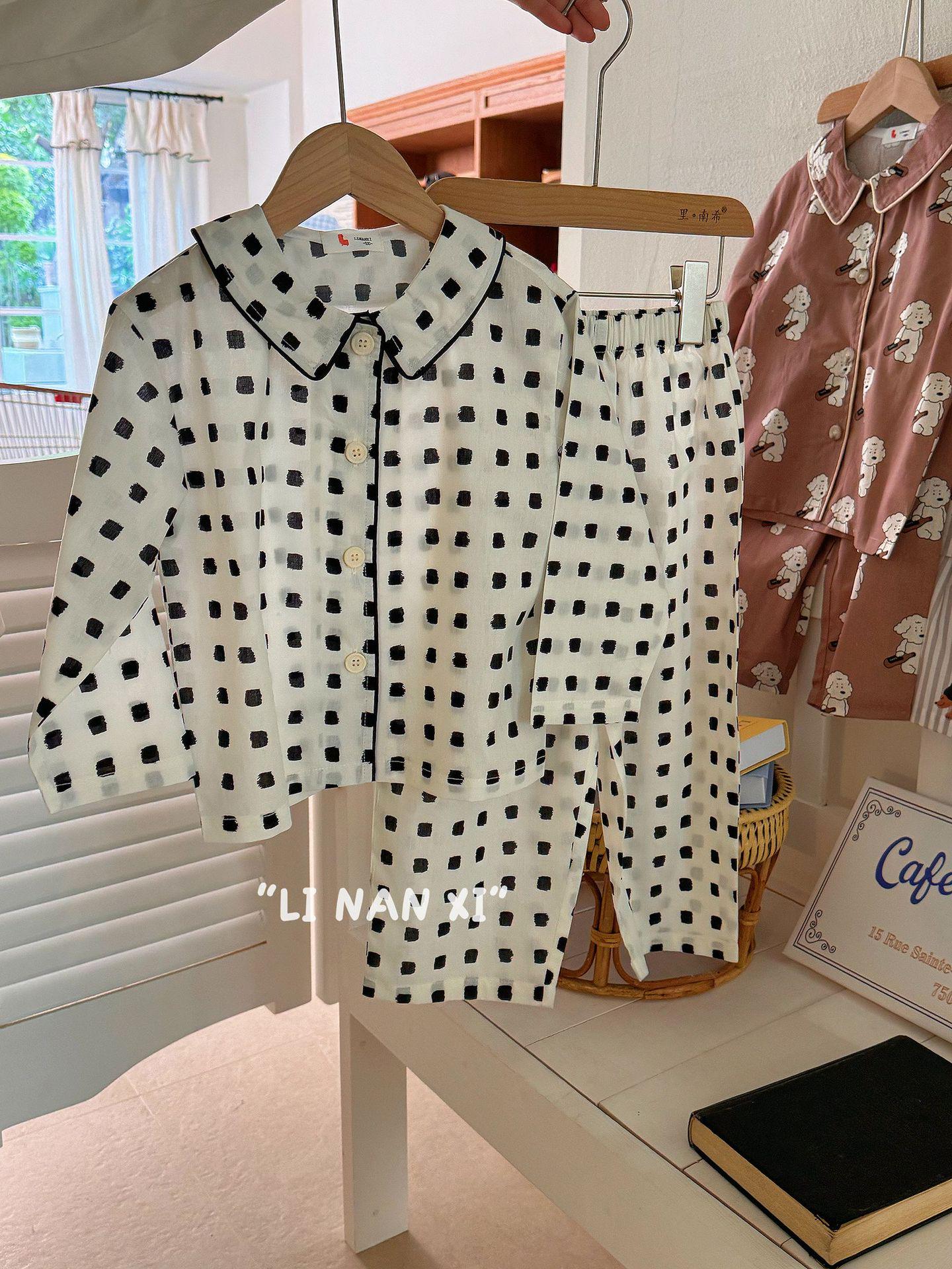 

Детский мультяшный пижамный комплект Весна 2025 с отложным воротником (Стиль 85050) 130cm