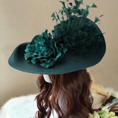 Przesadna opaska na głowę Wykwintny styl cylindra Elegancka opaska na głowę z kwiatami Dekoracja z piór Żywe kolory Akcesoria do włosów Cosplay