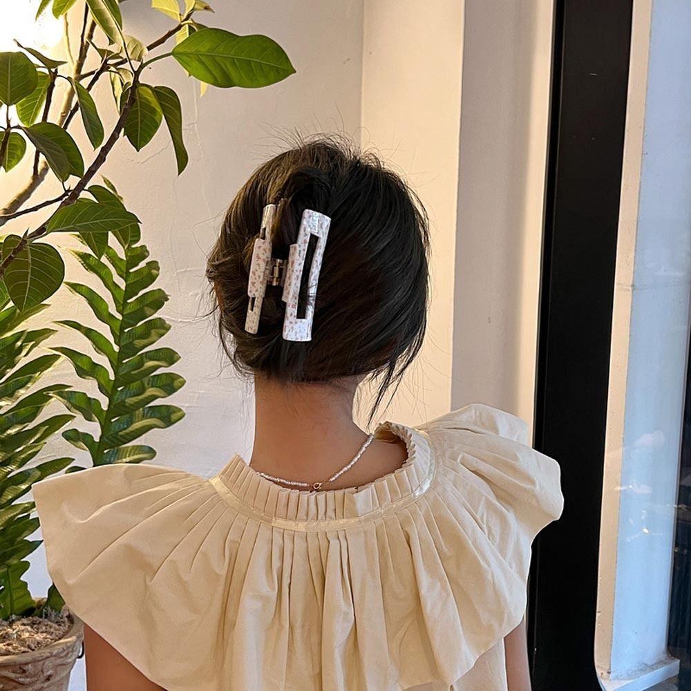 Acrylic Shark Clips Women Hair Clips Korean Shark Clips Geometric Hairgrips Flower Hair Claws