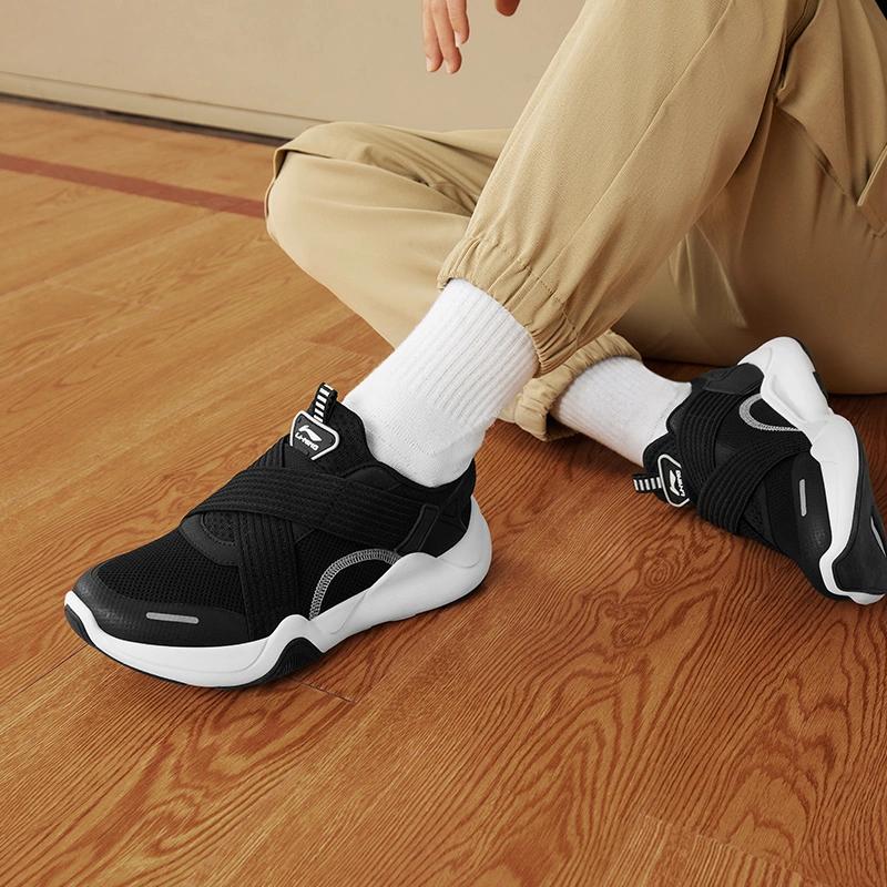 Li Ning Kids Versatile Shock Absorbing Durable Low Top Casual Shoes Kids Casual Shoes Black White YKCU128-3