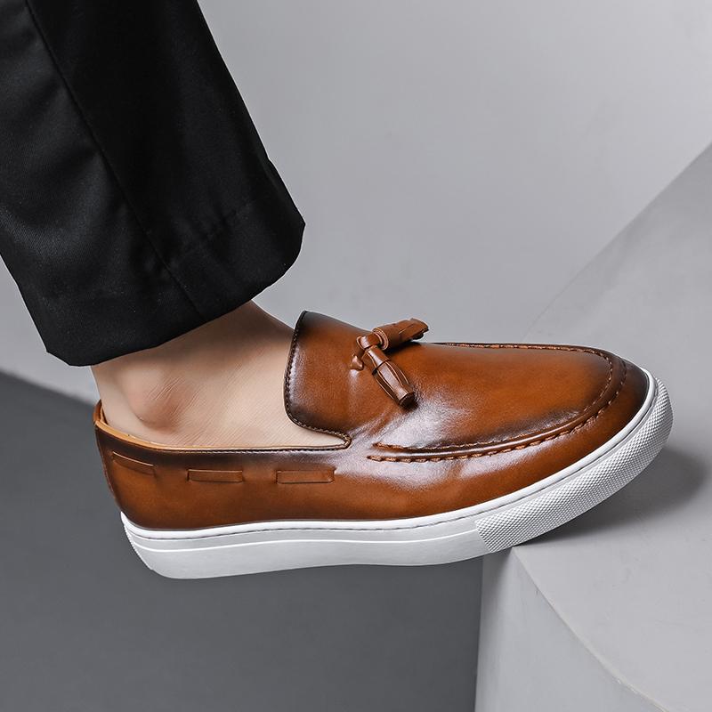 Fashion Brand High Quality Tassels Men's Shoes Handmade Leather Footwear Casual Business Flats Outdoor Soft Soled Travel Slip-on Shoes