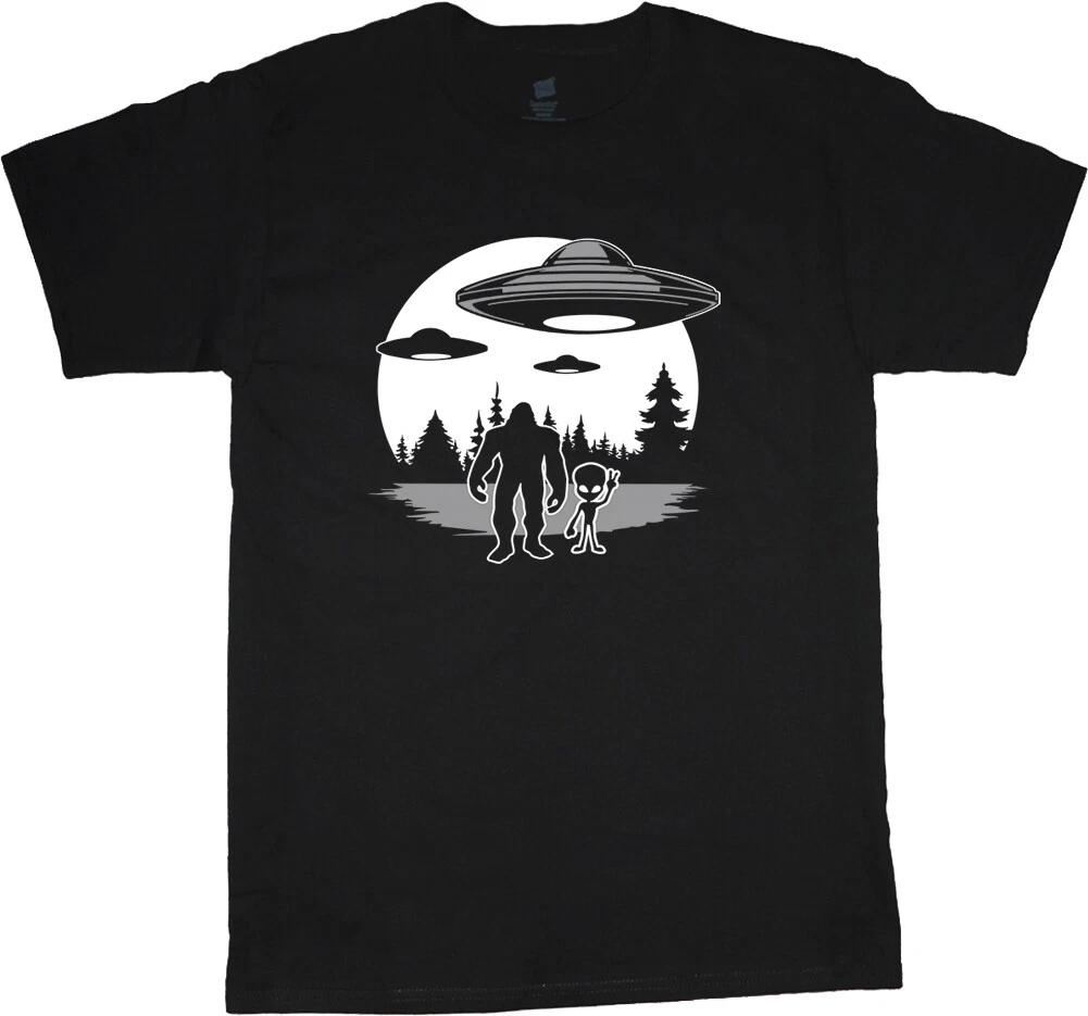 Sasquatch T-shirt Funny Bigfoot Alien Peace Sign Mens Graphic Tees L