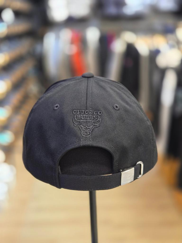 NBA Unisex CHI BULLS Outline Metal Hard Ball Cap N255AP414P (19)