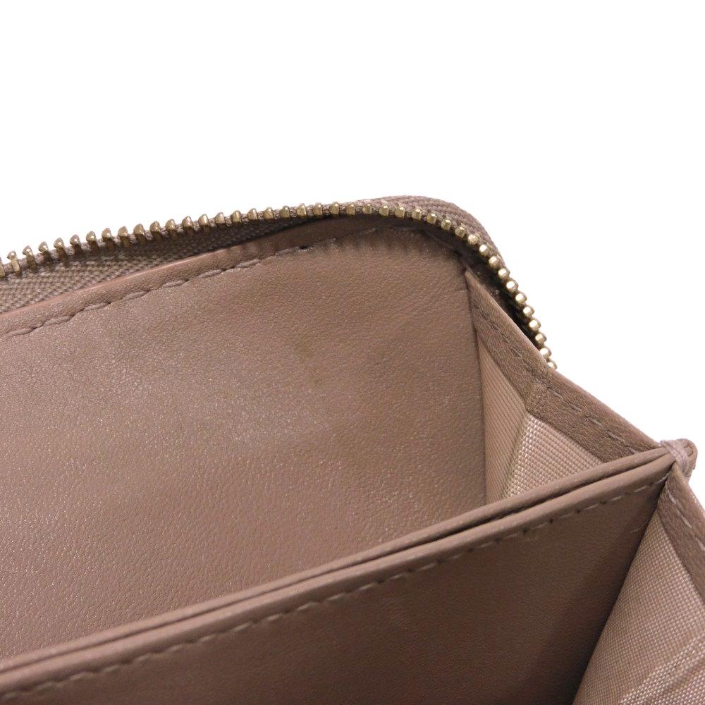 Used Bee Compact Zip Wallet (10656) S8001CVQR 7941, Bee Grain Calfskin, Snap Button, CD Logo, Rose Beige, Women's from