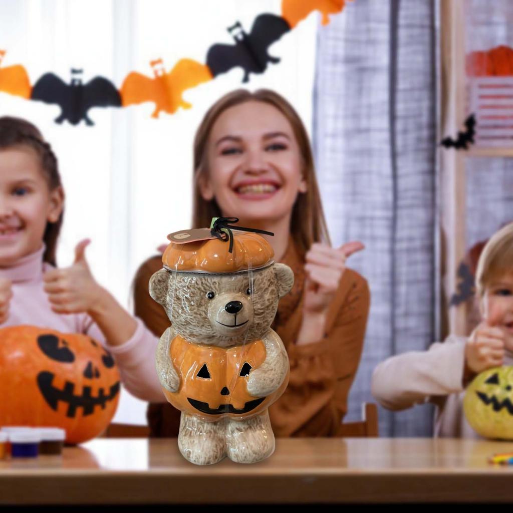 The Bear-shaped Cookie Jar Can Hold A Lot Of And Is Also Suitable As A Storage Box Or Decorative Item. It Has High Practicality.