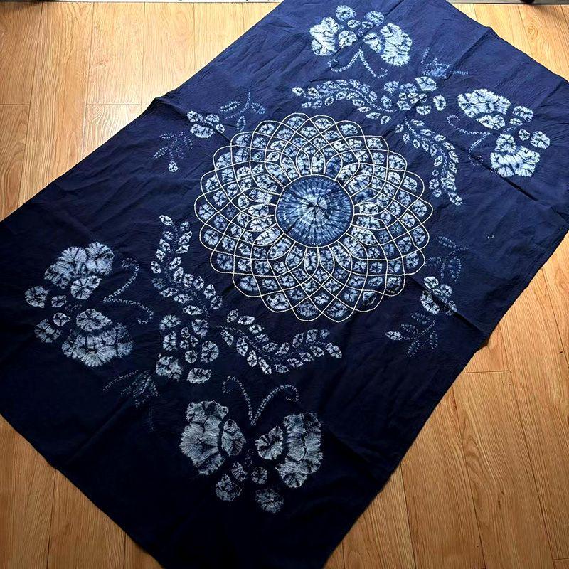 

Yunnan Dali Zhoucheng Ancient Tie-Dye Tablecloth and Coffee Table Cloth Handmade Tie-Dye Wall-Mounted Cloth Ethnic Home Decorative Cloth Leaf butterfly About 160*110cm color shall prevail