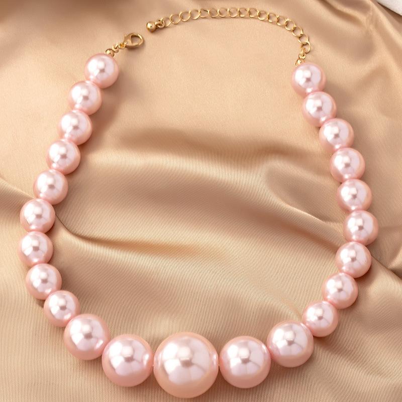 French Retro Court Style Pearl Necklace Female Korean Version Temperament Elegant Commuter Collarbone Chain