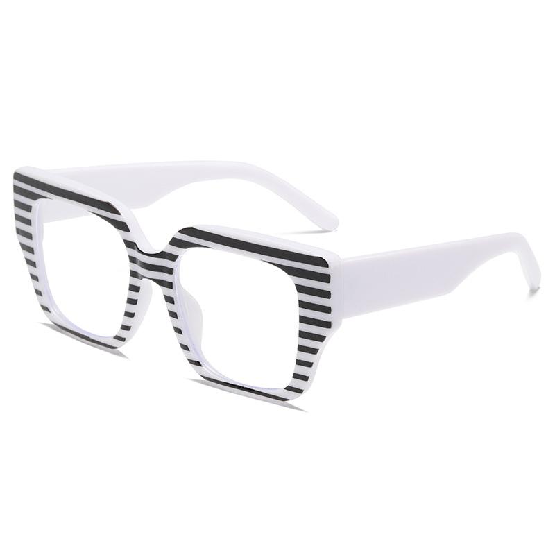 

Large Glasses Frame Anti Blue Light Flat Eyeglasses Trendy Street Photography Travel Eyeglasses Non Prescription Lenses Computer Protective Goggles