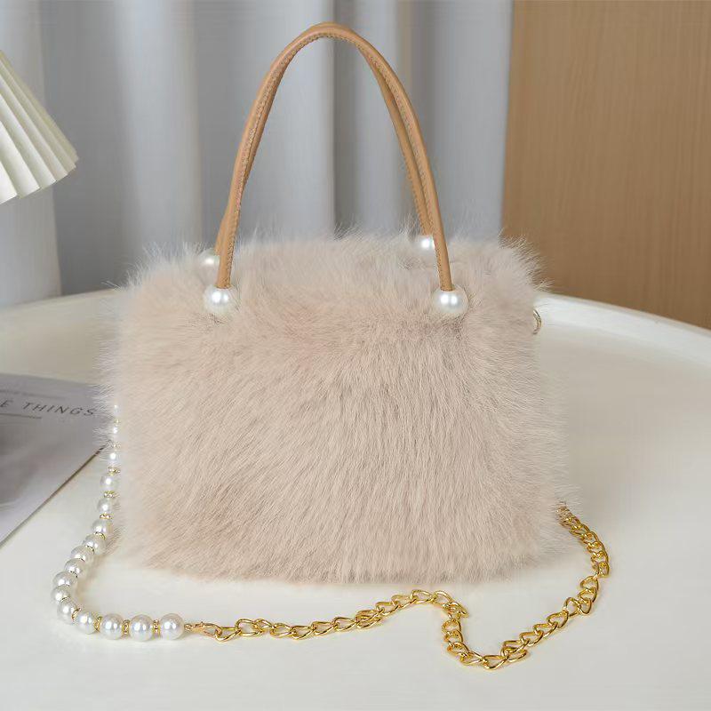 Корейская плюшевая сумка через плечо: Пушистая жемчужная цепочка квадратного дизайна для женщин абрикосовый