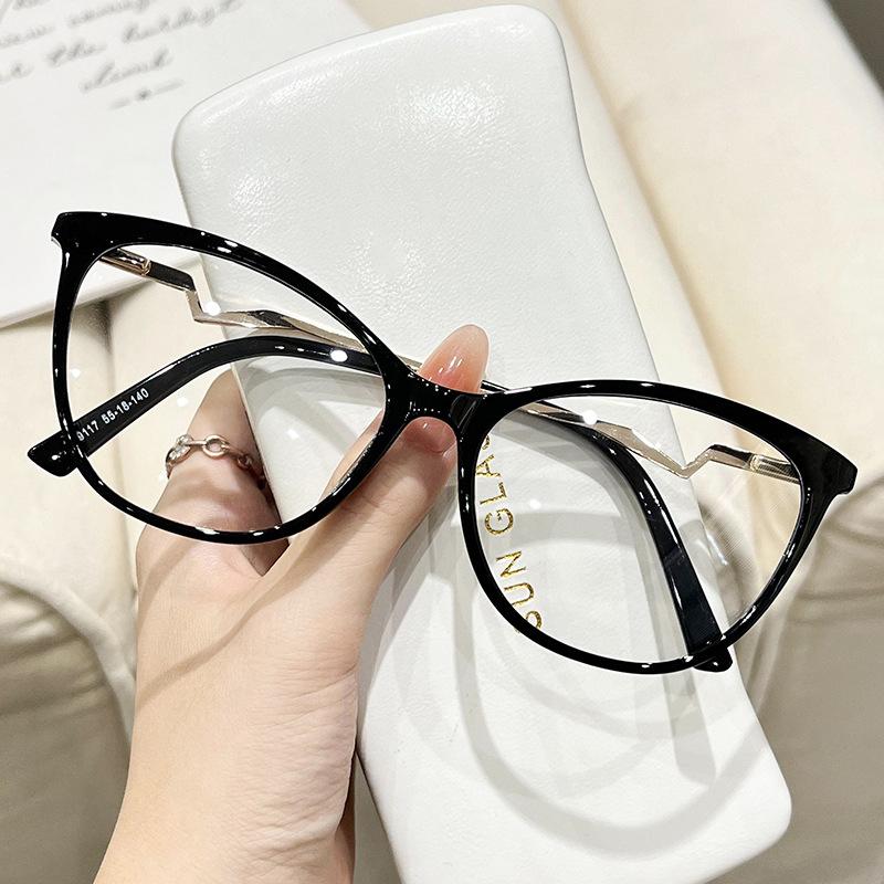 Fashion cat eye TR frame Glasses women's anti radiation and anti blue light glasses commuting office computer goggles