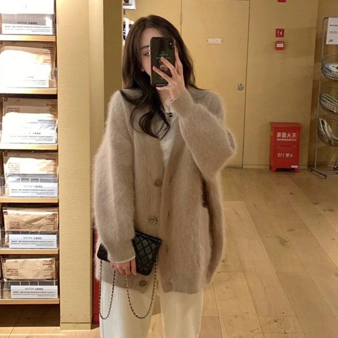 

Soft waxy gentle wind knitted cardigan women s autumn and winter new loose and lazy imitation mink fleece sweater jacket top One Size