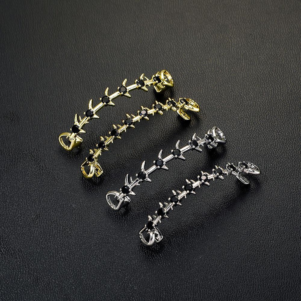 Stock Hiphop Rap Style Thorn Spike Grillz Inlaid Black Zircon Personality Rapper Cosplay Novelty Oral Teeth Jewelry