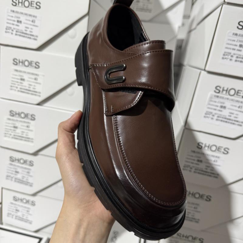 

Мужские кожаные туфли дерби на липучках, увеличивающие рост — повседневные, на толстой подошве, деловые, в осенне-зимнем стиле. 44