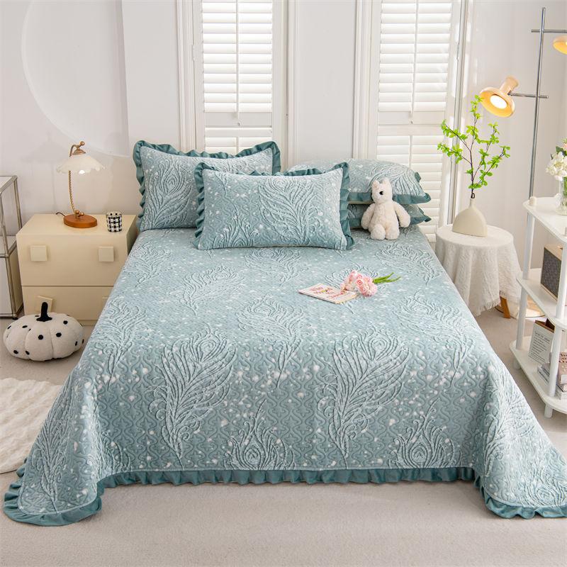 Milk Velvet Crystal Velvet Bed Cover Mattress Cover Blanket Kang Cover Warm Plus Velvet Blanket Quilted Bed Sheet Thickened Three-piece Set