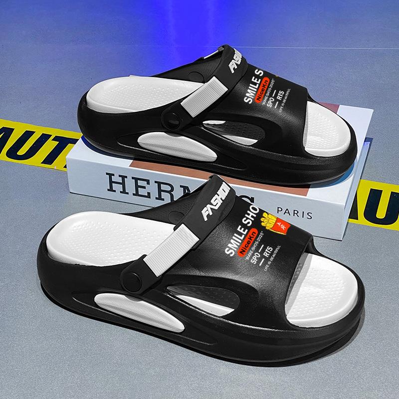 Sandals, light and breathable beach shoes, one-word soft-soled casual driving slippers
