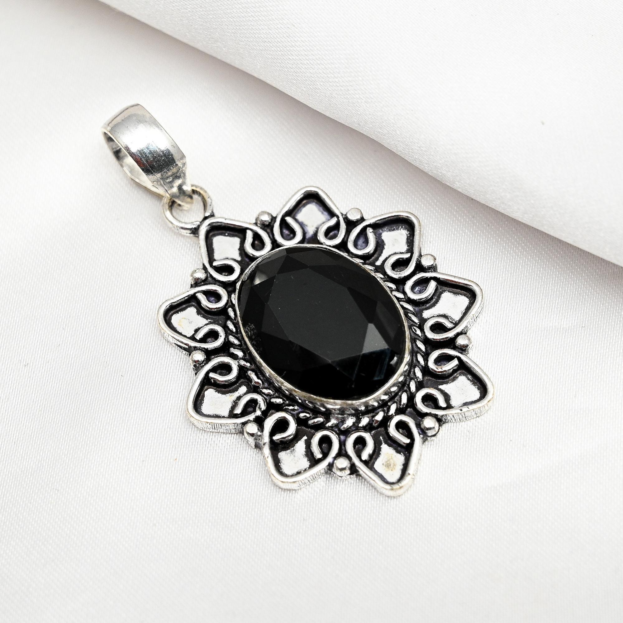 

Подвеска из черной шпинели, подвеска из стерлингового серебра 925 пробы, ювелирные изделия ручной работы из драгоценных камней, подарки для жены, совершенно новая подвеска 2.20 Inches чёрный