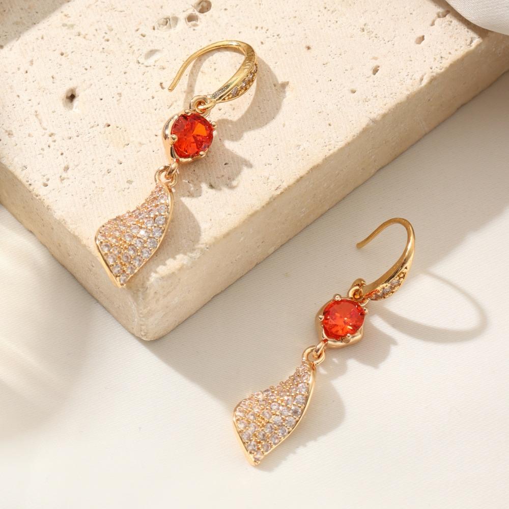 1 Pair Fashion Leaves Dangle Earrings for Women Cubic Zirconia Earring Jewelry Wedding Party Accessories