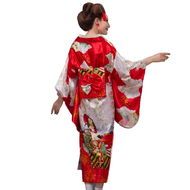 Vintage japonské kimono pro fotografování a scénické vystoupení