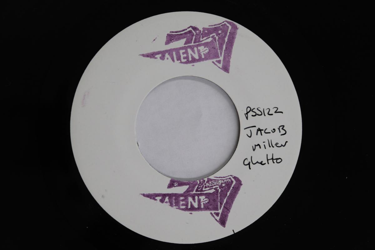 

7inch Record JACOB MILLER, INNER CIRCLE - Ghetto On Fire / Version PSS122 NOT ON LABEL/ P 2017 UK Reggae, Ska & Dub Used