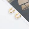 Exclusive For French Retro 18K Gold Titanium Steel Earrings, Personalized Light Luxury U-Shaped Pearl Earrings, High Sense