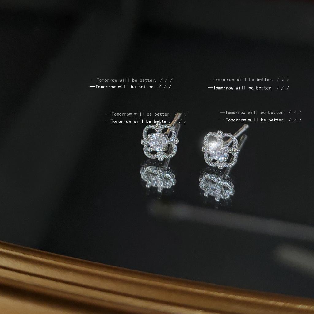 Zircon mini stud earrings ins Japan and Korea 925 silver needle plated 14K daily earrings, live earrings supply