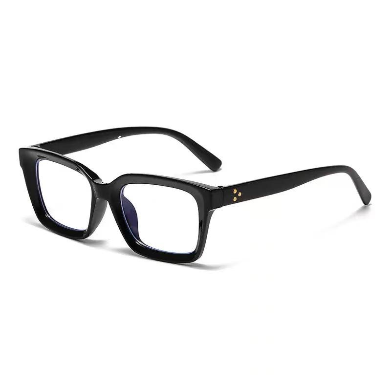 Ultra-Light Tea-Colored Photochromic Myopia Glasses for Women – Trendy Square Transparent Frames, High Aesthetic Bare-Faced Look.