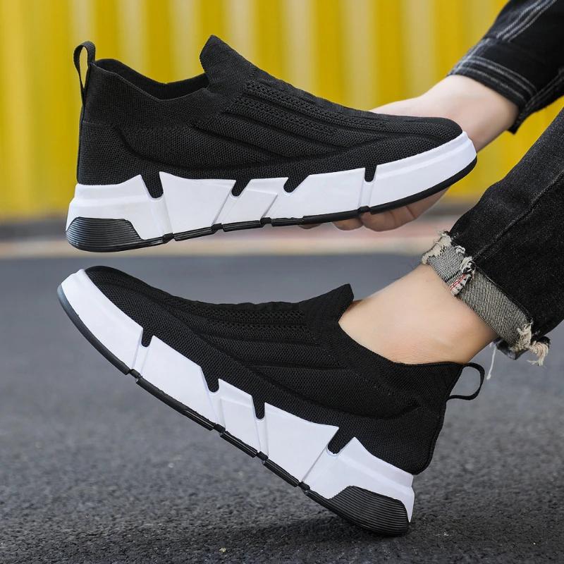Breathable Men Vulcanized Shoes Mesh Sneakers for Men Outdoor Running Casual Shoes Slip on Loafers Men Sock Shoes Tenis Shoes