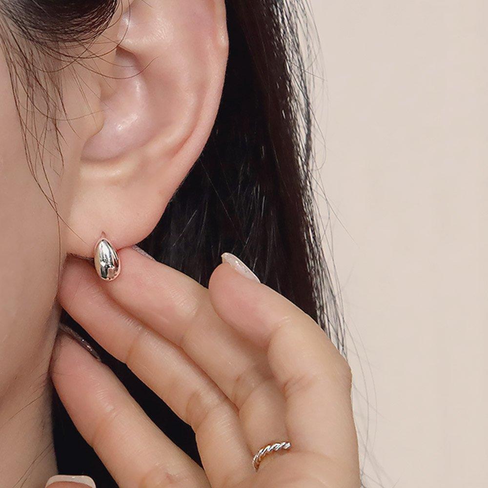 92.5 Silver Waterdrop Earrings