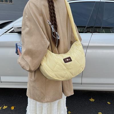 2025 Autumn New Cloud Bag Niche Large Capacity Dumpling Bag Messenger Bag Down Bag Large Bag Tote Bag Women
