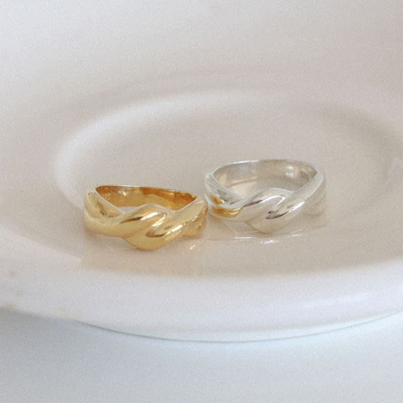 Youngglow Silver925 Bold Twisted Ring (2color)