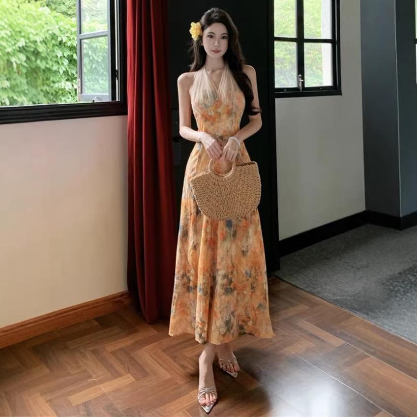 French Oil Painting Printing Halter Neck Dress Women's First Love Long Dress Gentle and Beautiful Beach Dress Summer