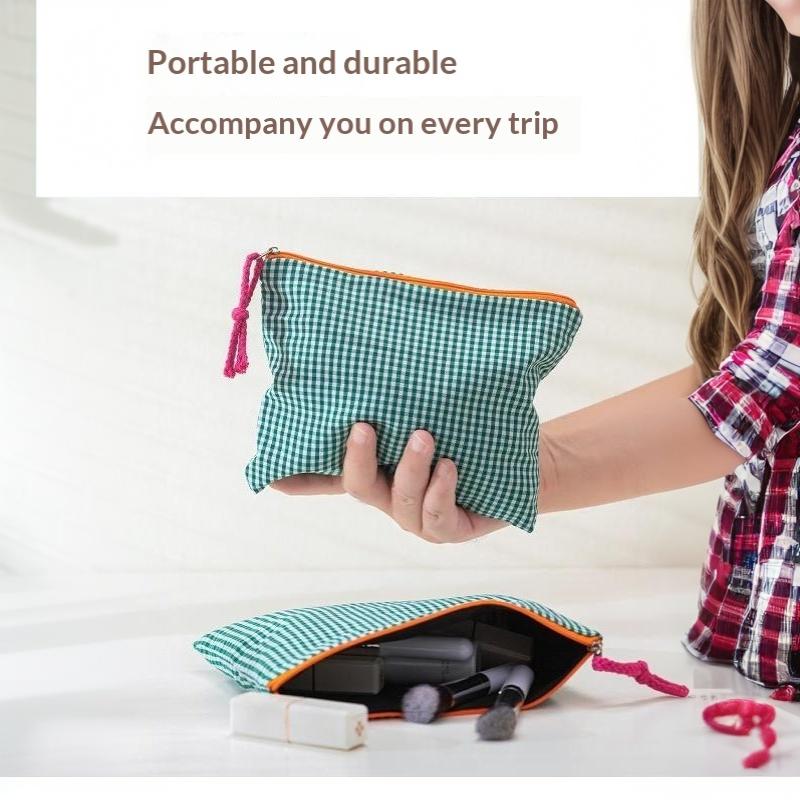 Korean Plaid Cotton Makeup Bag Large Capacity Zipper Cosmetic Storage Pouch Portable Travel Wash Bag For Girls Gift