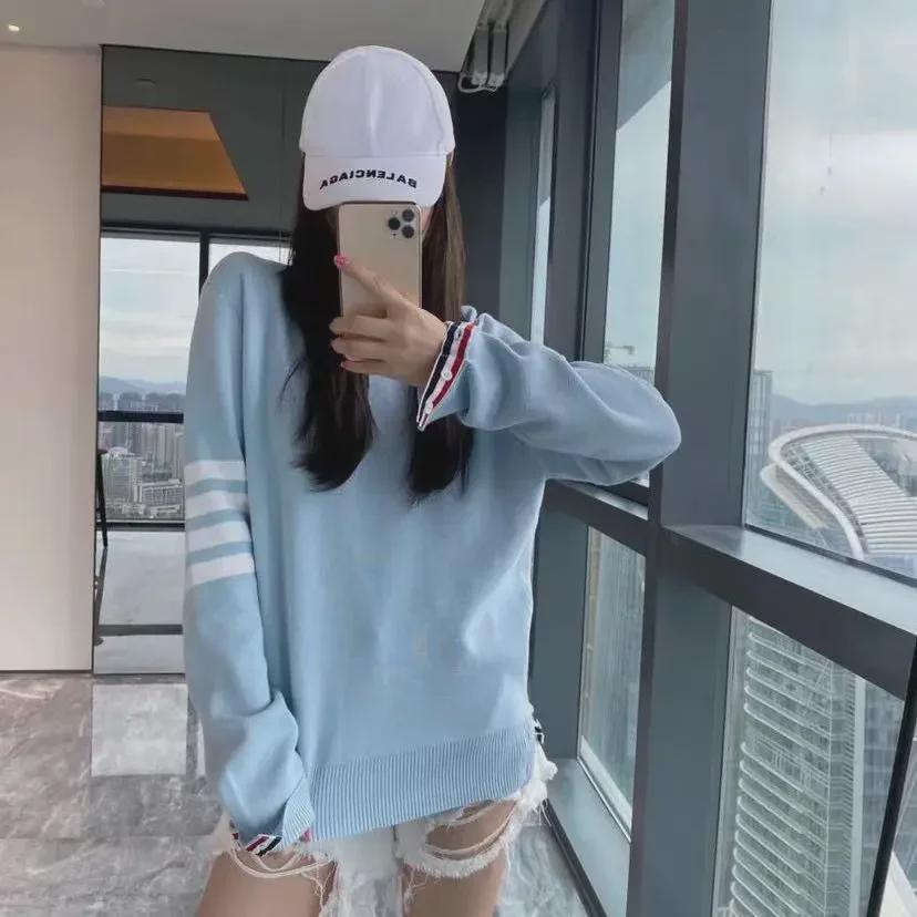 Damski luźny sweter pulower z dzianiny na Jesień/Zimę 2023 z czterema paskami TB - Casualowy okrągły dekolt, styl koreański