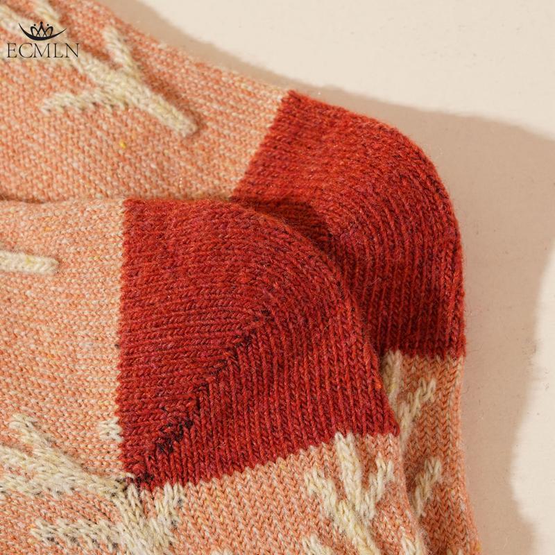 Fashion Women's Christmas Wool Socks Autumn Winter Vintage Thickened Socks Warm Soft Comfortable Socks