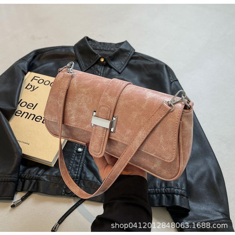 

Французская нишевая мода, маленькая сумка под мышкой, женская, 2025, новая, ретро, для通勤, на плечо, популярная сумка-мессенджер розовый