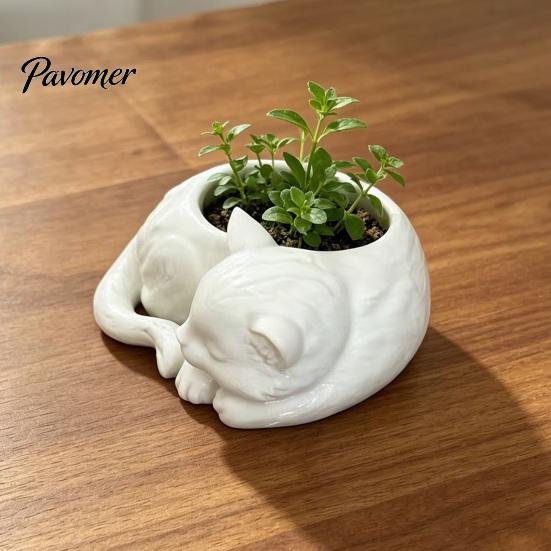 Embossed Texture Plant Pot 3D Printed Sleeping Cat Flowerpot, Mini Desktop Planter, Unique Indoor Garden Decor Decorative Holder for Succulents Small