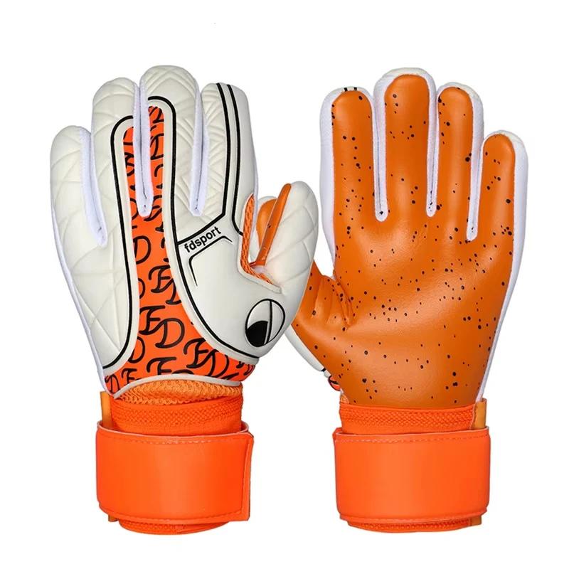 Kid's Soccer Goalkeeper Gloves Adults Soccer Goalkeeper Gloves Protection Goal Thickened Latex Football Children Goalie Gloves