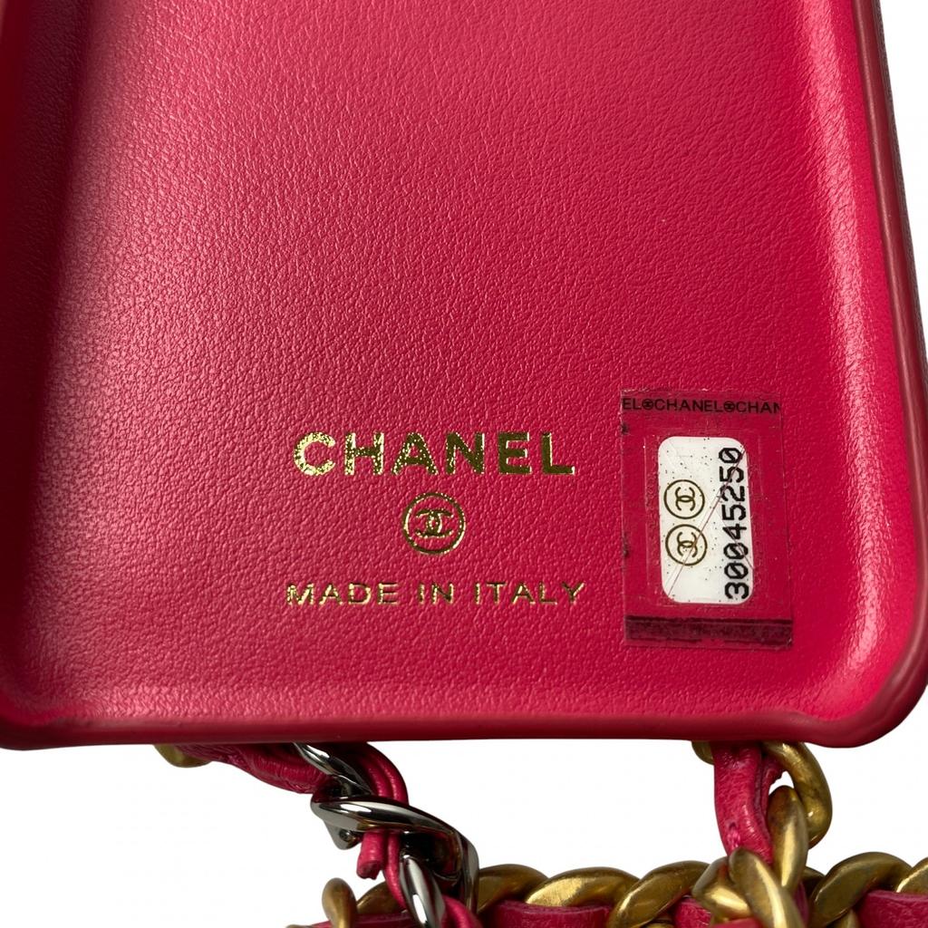 Used CHANELOther accessories pink leather Women