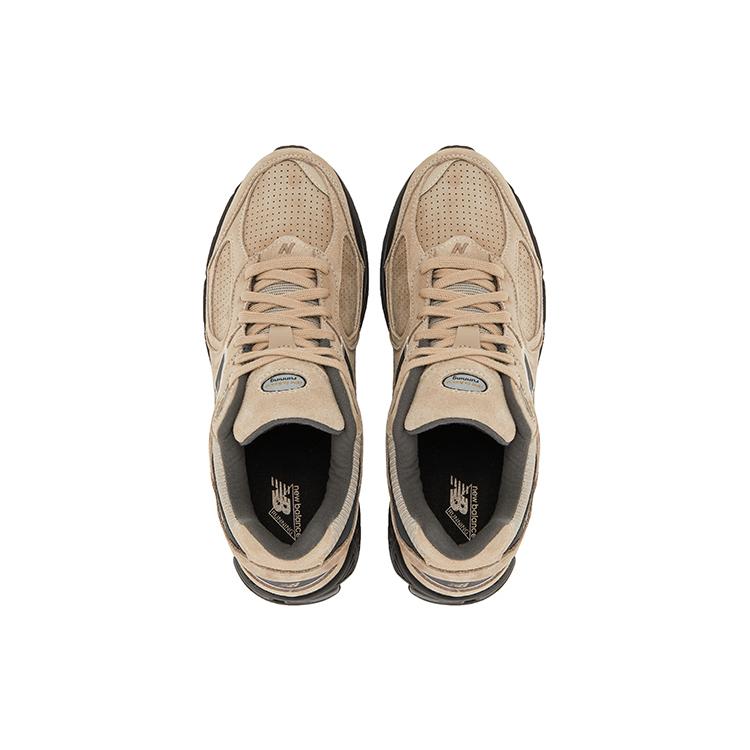 new New Balance 2002R Driftwood Black
