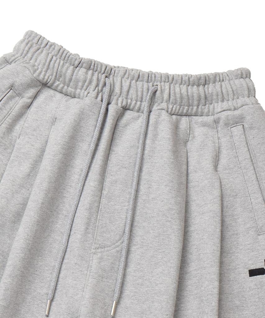 Masateu Cross Balloon Sweat Pants _ Gray