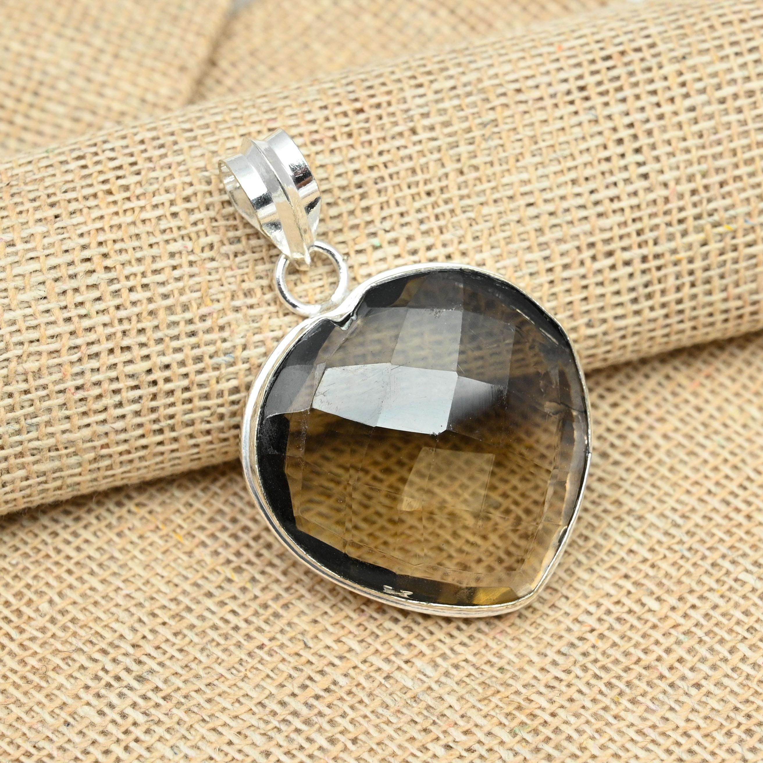 

Твердый 925 Серебряный Красивый В Форме Сердца Дымчатый Топаз Драгоценный Камень Ручной Работы Кулон Ювелирные Изделия 1.96 Inches коричневый